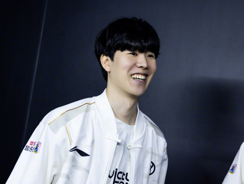 时展现卓越 时展现卓越