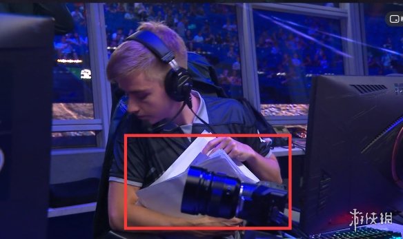 成千上万的 成千上万的